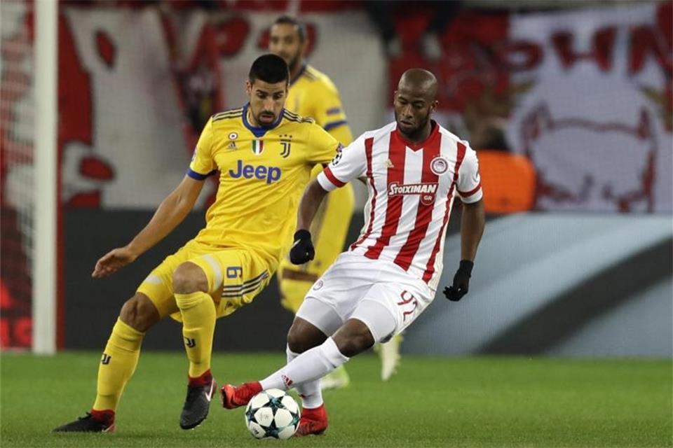 Juventus, ManUnited, Basel und Rom erreichen Achtelfinale