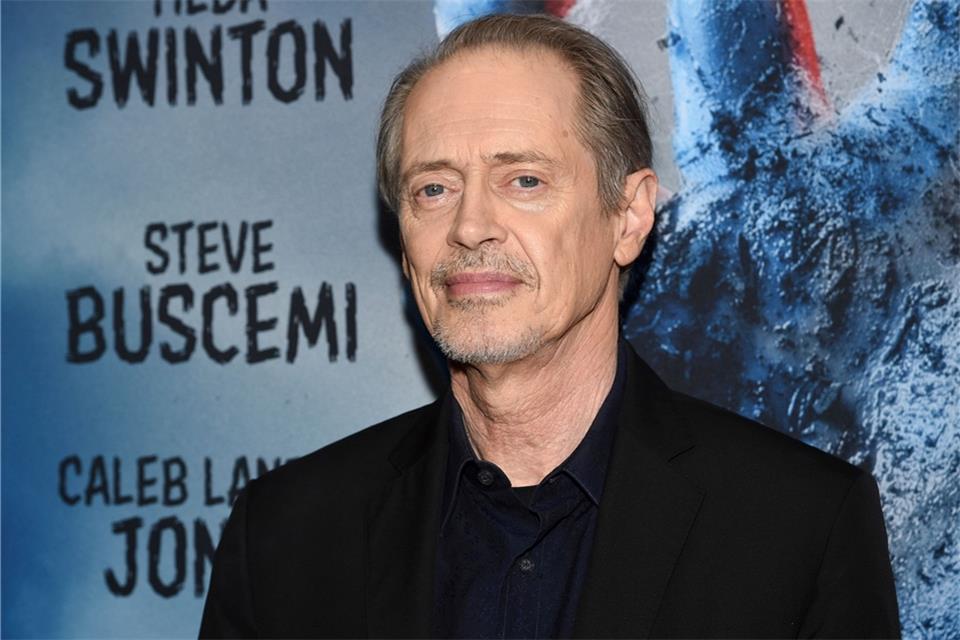 Steve Buscemi auf New Yorker Straße angegriffen