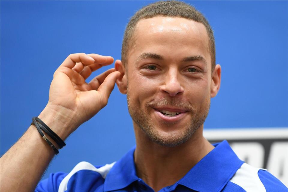 Andrej Mangold zurück bei „Promi Big Brother“ Andrej Mangold, Basketballspieler, darf wieder zurück ins „Promi Big Brother“-Haus. (Archivbild)Arne Dedert/dpa