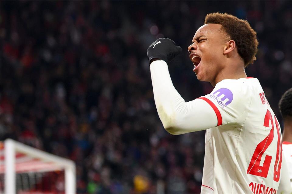  Assan Ouédraogo (RB Leipzig) jubelt nach dem Treffer zum 1:0 gegen Bremen. Nun fällt er verletzungsbedingt aus.Jan Woitas/dpa