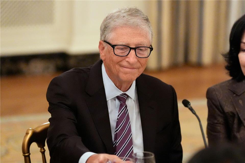 Trump gibt Dinner für Tech-Giganten - Elon Musk nicht dabei Auch Microsoft-Gründer Bill Gates nahm am Abendessen teil. Alex Brandon/AP/dpa