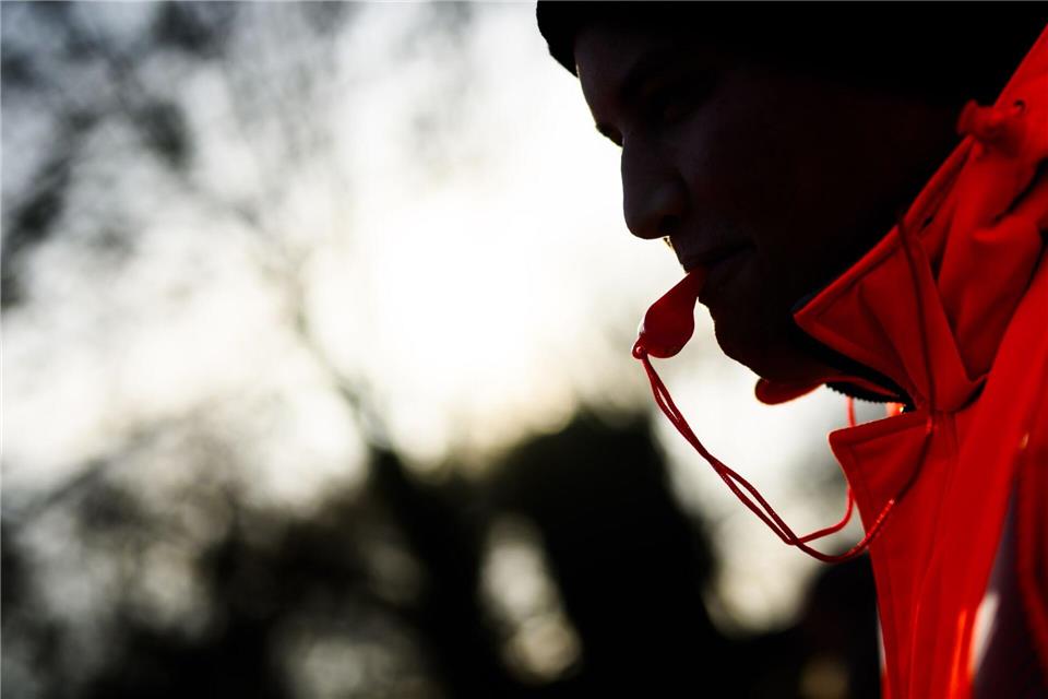  Beschäftigte, die ihre Arbeitskraft anbieten, aber aufgrund eines Streiks nicht arbeiten können, behalten ihren Lohnanspruch gegenüber dem Arbeitgeber. Julian Stratenschulte/dpa/dpa-tmn