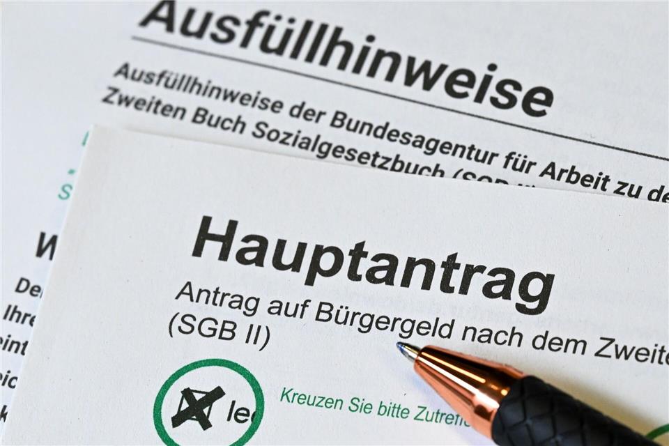  Bürgergeld-Anteil reicht nicht, um die tatsächlichen Stromkosten zu tragen. (Symbolbild)Jens Kalaene/dpa