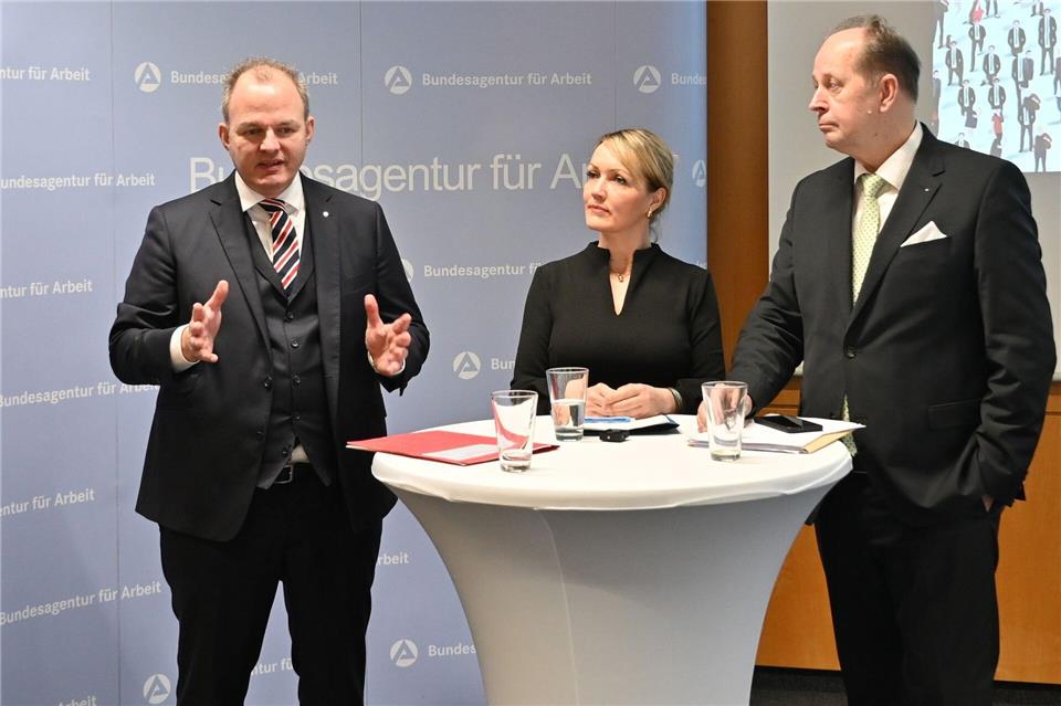  Bundesweit rechnet der Chef der Regionaldirektion Nord mit einem Wachstum des Bruttoinlandsprodukts von rund einem Prozent.Felix Müschen/dpa