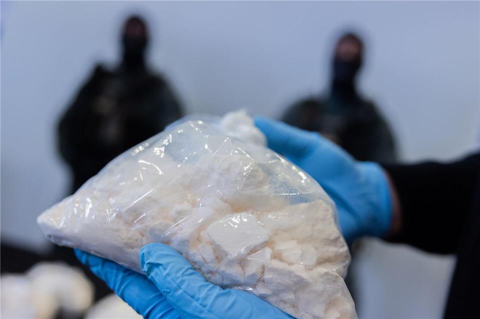  Bundesweit wurden über 800 Kilogramm synthetische Drogen sichergestellt. Rolf Vennenbernd/dpa