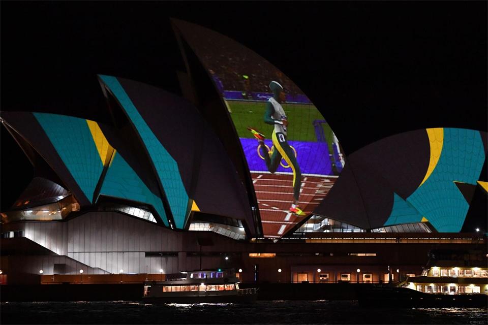  Cathy Freeman lief schon 2000 bei ihrem Olympiasieg in einem Einteiler. (Archivbild)Mick Tsikas/AAP/dpa