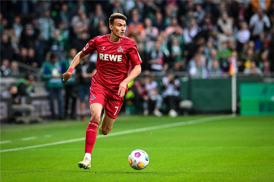  Dejan Ljubicic soll zum FC Schalke wechseln. (Archivbild)Sina Schuldt/dpa