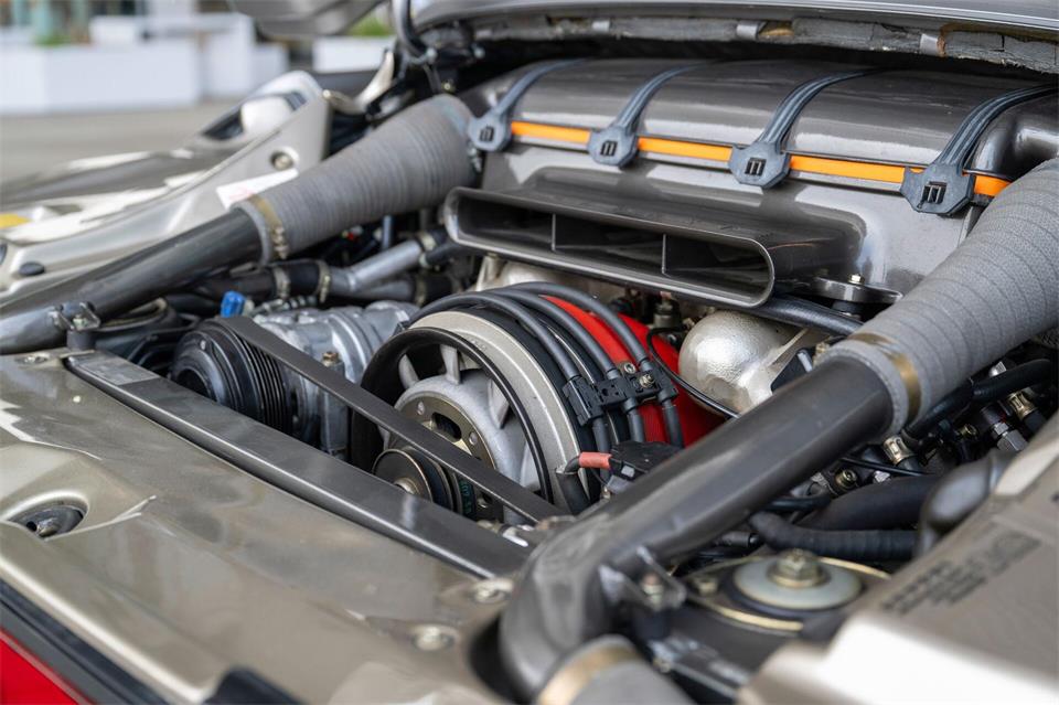  Der 2,85 Liter große Sechszylinder-Boxer des 959 leistet 450 PS.Deniz Calagan/Porsche AG/dpa-tmn