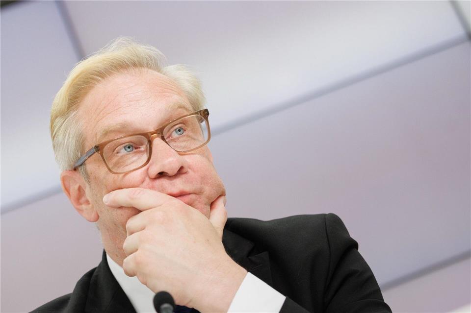  Der Beauftragte gegen Antisemitismus, Andreas Büttner,  warn davon, dass Judenfeindlichkeit immer lauter und offener zutage tritt.Carsten Koall/dpa