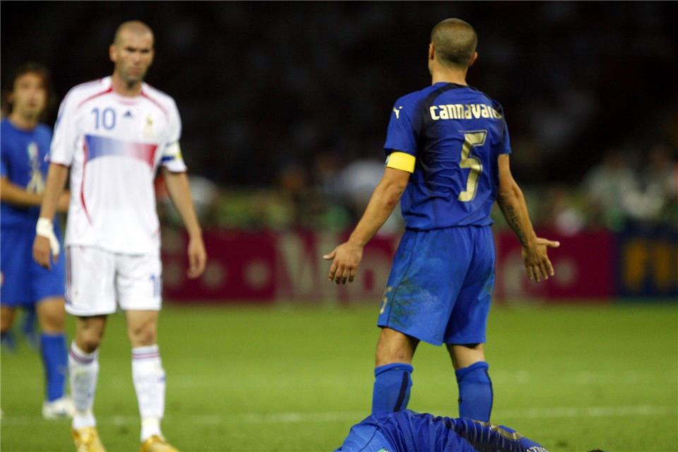  Fabio Cannavaro war bei Zinédine Zidanes berühmtem Kopfstoß im WM-Finale 2006 dabei. (Archivbild)Jasper Juinen/AP/dpa