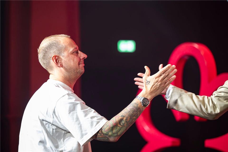   Für Daniel Schimkowitsch  vom „L.A. Jordan“ kam der dritte Stern unerwartet: „Ich bin platt“Hannes P. Albert/dpa