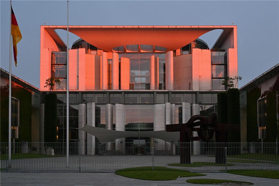  Für den Sicherheitsrat wird im Bundeskanzleramt eine Stabsstelle errichtet. (Archivbild) Soeren Stache/dpa