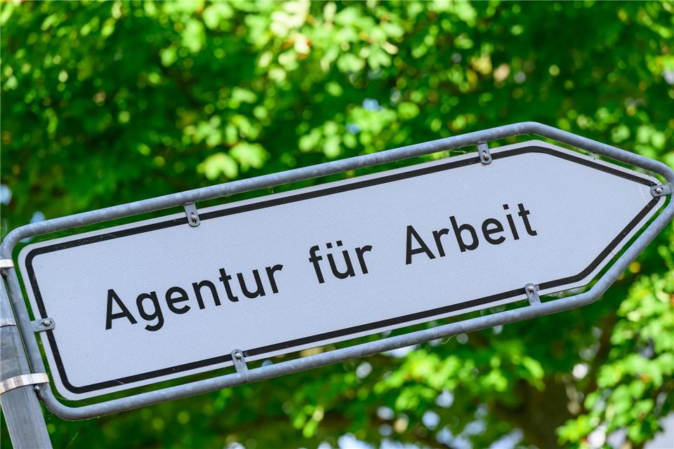  Im April war die erhoffte Frühjahrsbelebung ausgeblieben. Kann der Mai Hessens Arbeitsmarkt wieder in Schwung bringen? (Symbolbild)Patrick Pleul/dpa