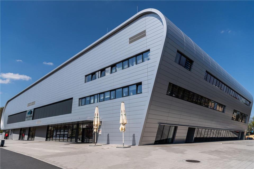  In der BallsportArena Dresden findet das Pokal-Viertelfinale zwischen dem SC DHfK Leipzig und dem TBV Lemgo Lippe statt. (Archivbild)Robert Michael/dpa-Zentralbild/dpa