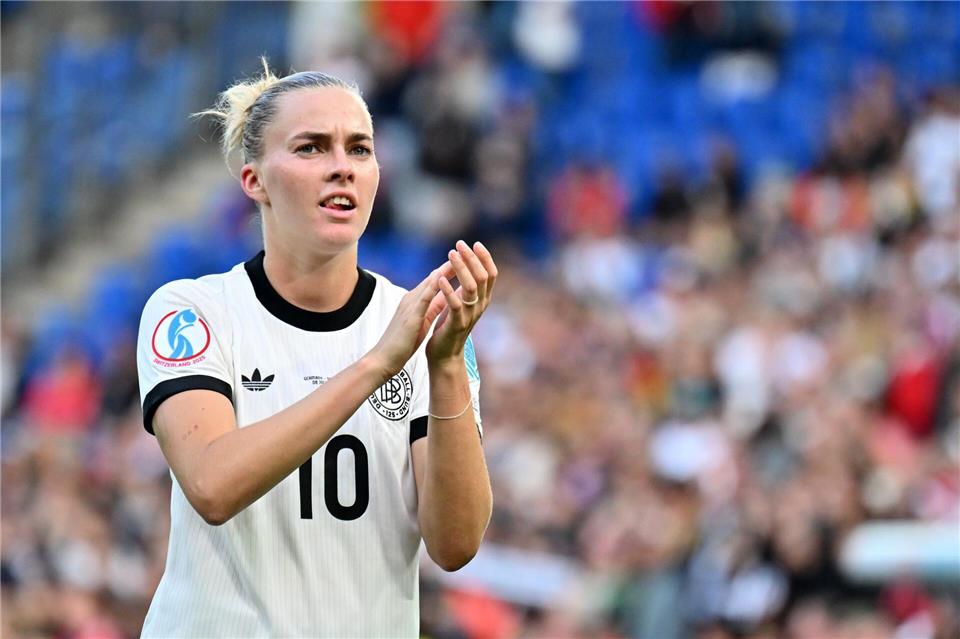 Coming-out von Fußballerin Freigang „ein Versehen“ Laura Freigang sorgte mit einem Video ohne Absicht für Aufsehen (Archivbild)Sebastian Christoph Gollnow/dpa