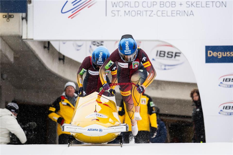  Laura Nolte (r) und Anschieberin Leonie Kluwig holen bei der Zweierbob-EM Silber. Im Weltcup reicht es für Platz drei. Mayk Wendt/KEYSTONE/dpa