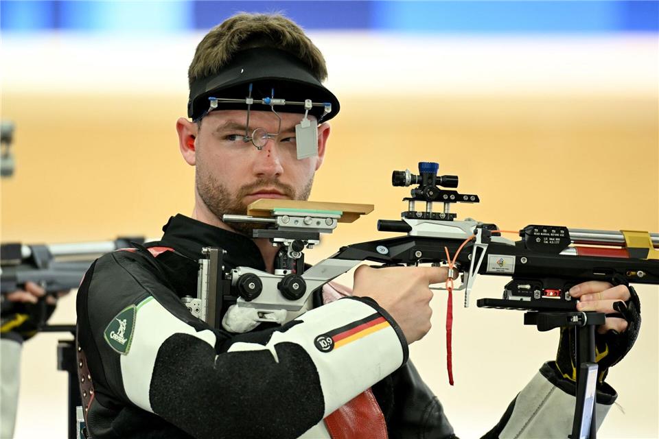  Maximilian Ulbrich holte mit seinem Team den EM-Titel mit dem Luftgewehr und im Einzel Silber. (Archivbild)Sina Schuldt/dpa