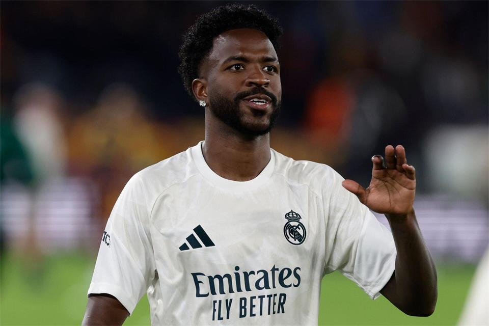  Vinicius Junior von Real Madrid wird wegen seiner Sperre auch das Spiel gegen den FC Barcelona verpassen.Antonio Balasco/IPA via ZUMA Press/dpa