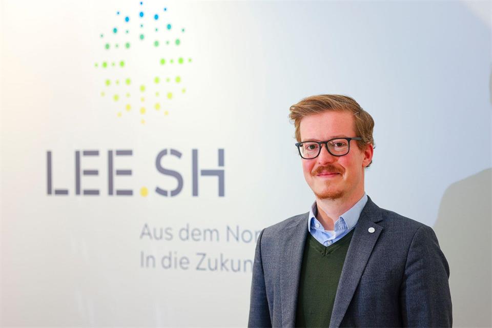 „11,9 Milliarden Euro sind kein Selbstläufer“, sagt LEE-Geschäftsführer Marcus Hrach. (Archivbild)Frank Molter/dpa