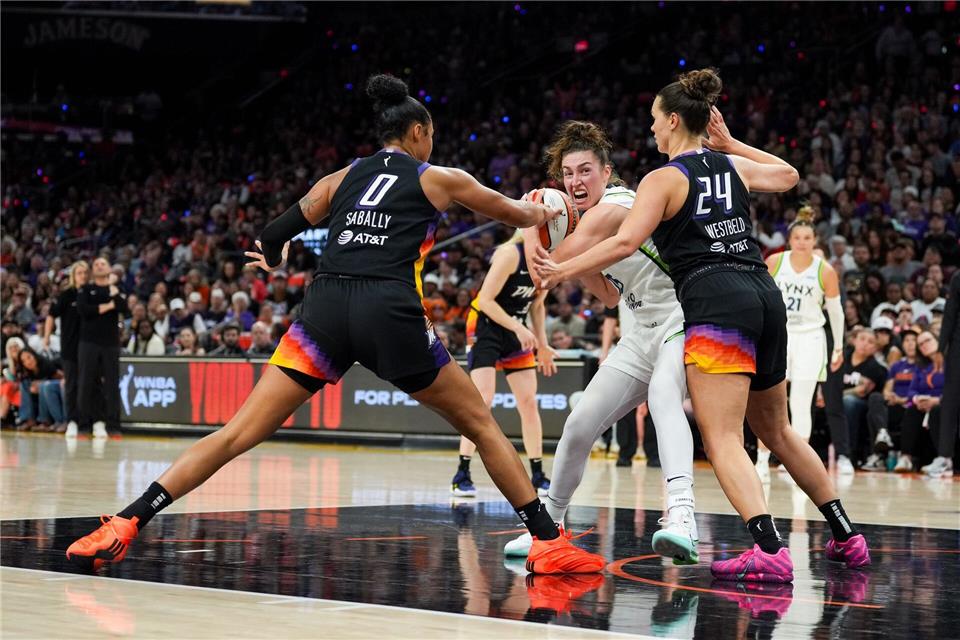 14 Punkte Rückstand konnten die Phoenix Mercury nicht aufhalten. Samantha Chow/AP/dpa