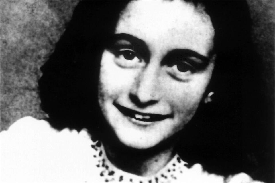 17 Insassen der JVA Billwerder wurden geschult, um Mitgefangene und Bedienstete durch eine Anne-Frank-Ausstellung zu führen. (Archivbild)-/ANP/dpa
