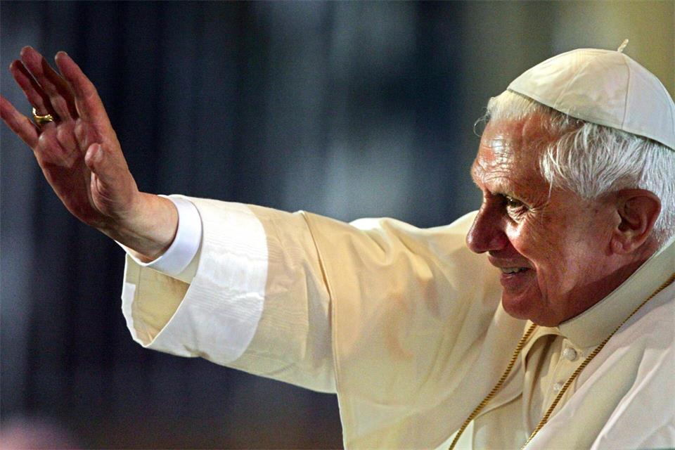 2006 reiste Papst Benedikt in seine bayerische Heimat. (Archivbild)picture-alliance/ dpa
