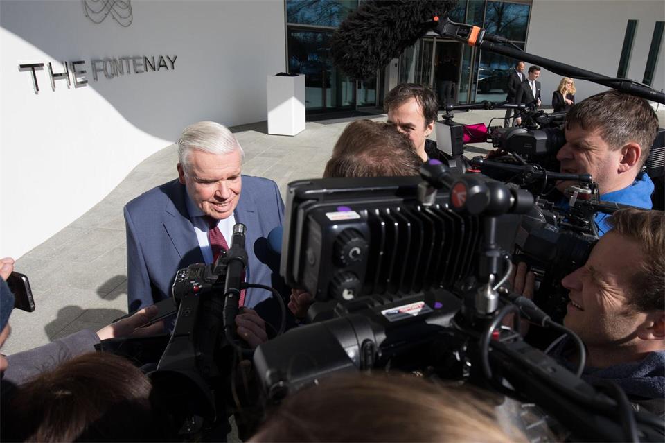 2018 eröffnete er das Hotel „The Fontenay“.  (Archivbild)Christian Charisius/dpa