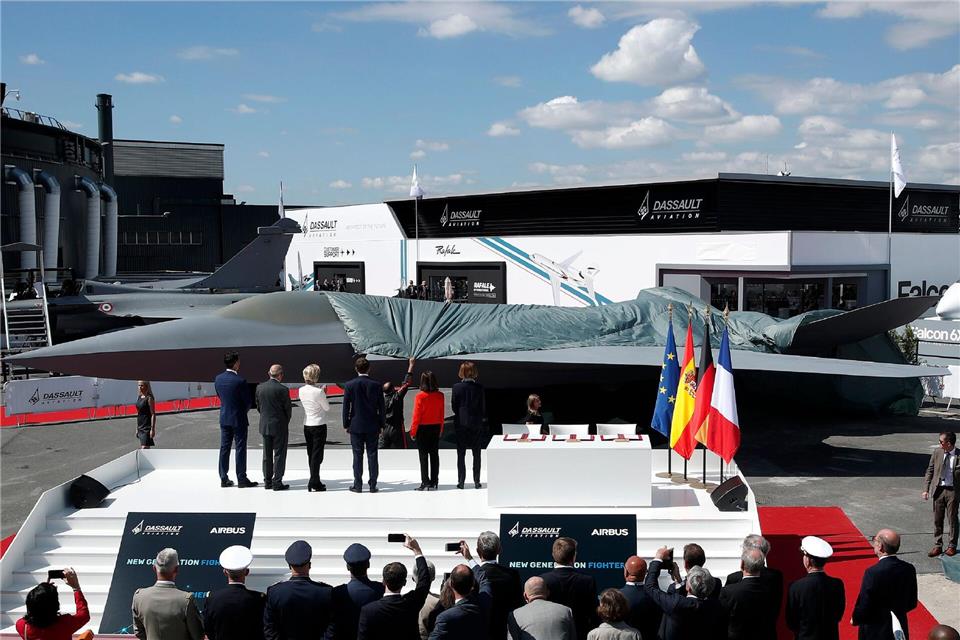 2019 wurde ein Modell vorgestellt, wie der FCAS-Jet aussehen könnte. Dies ist nun Geschichte.Benoit Tessier/POOL Reuters/dpa