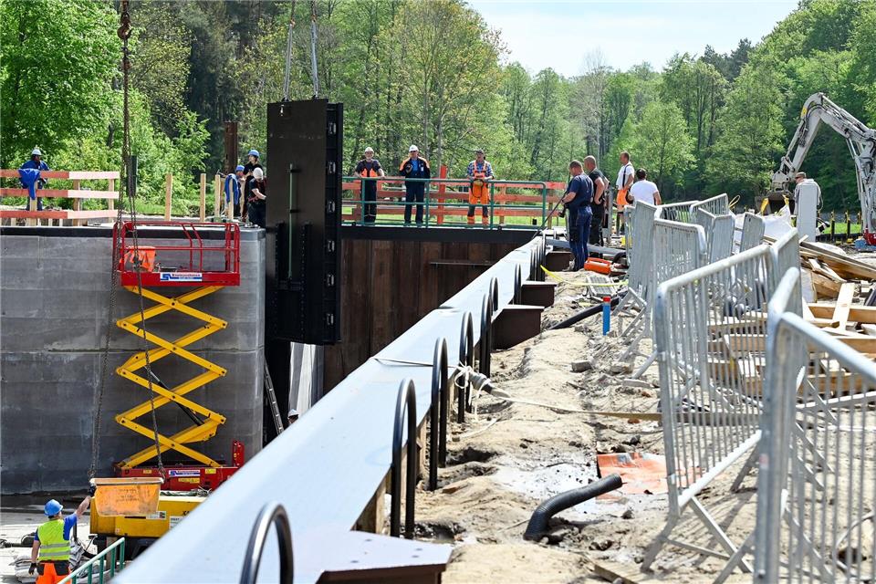 2022 wurde die Schleuse in Betrieb genommen. (Archivbild)Jens Kalaene/dpa