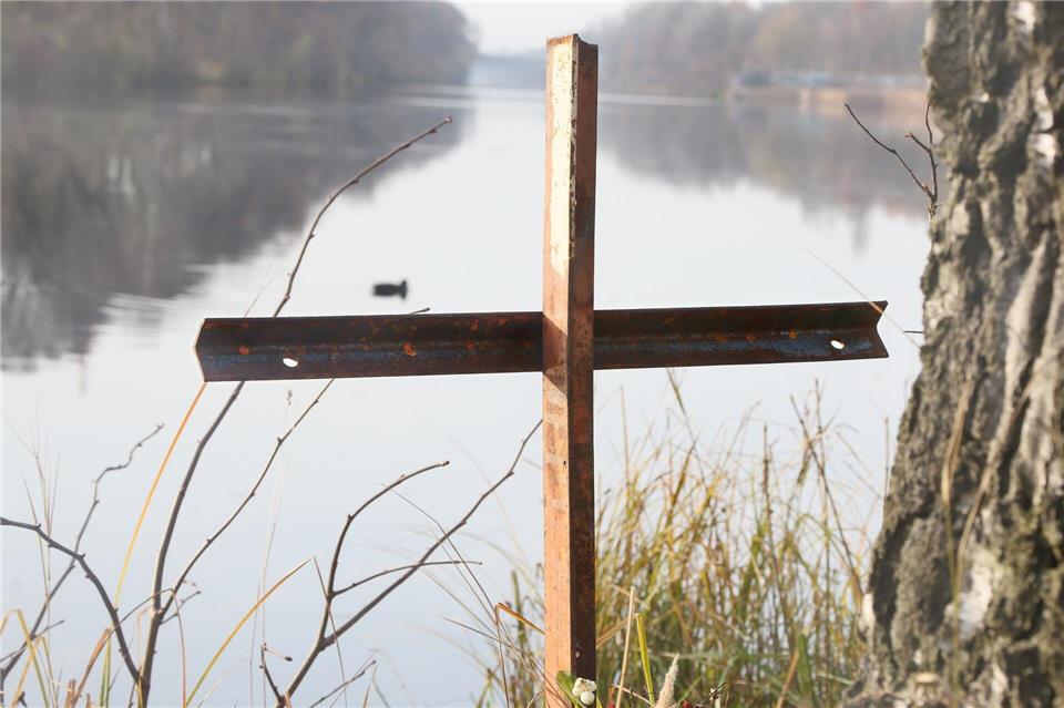 2024 gab es in NRW laut Statistikamt deutlich mehr Suizide als im Jahr zuvor. (Symbolbild)Stephanie Pilick/dpa