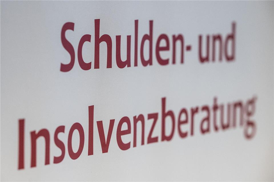 24 Verbraucherinsolvenzberatungsstellen gibt es in Thüringen (Illustration)Swen Pförtner/dpa