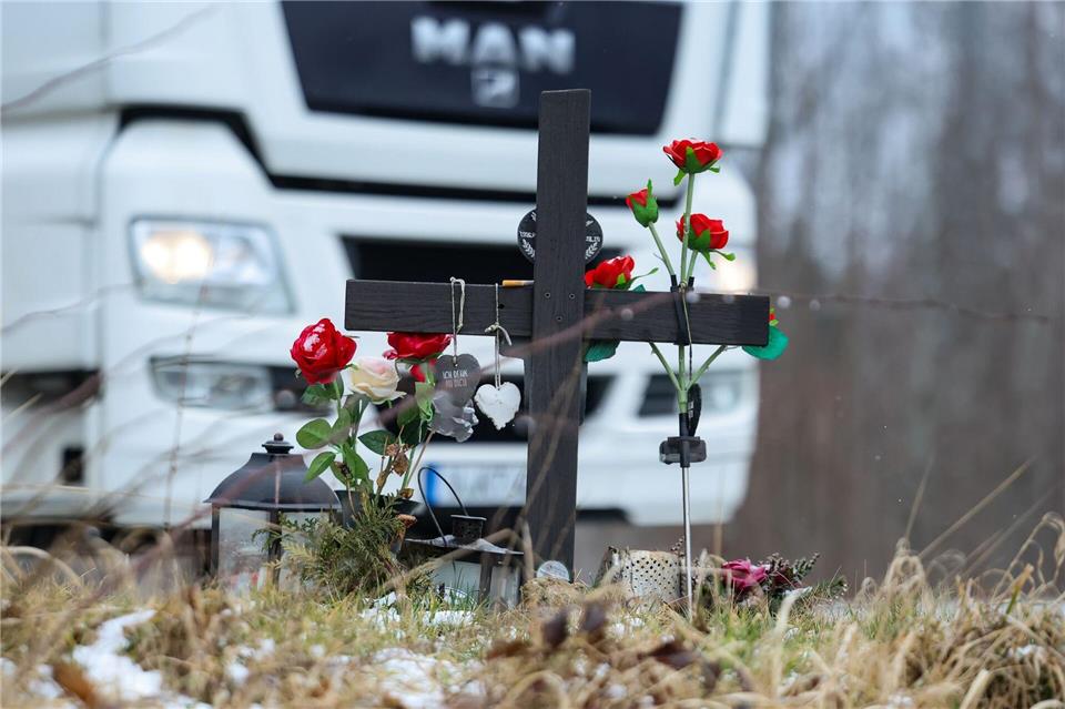 2.814 Menschen starben im letzten Jahr auf Deutschlands Straßen. (Symbolbild)Jan Woitas/dpa