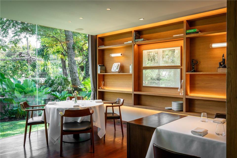 40 Gäste finden im „Sühring“ Platz - bei stolzen 55 Mitarbeitern.Diego Arenas/Restaurant Sühring/dpa-tmn