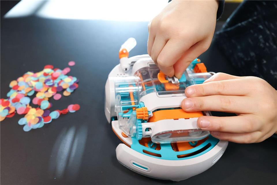 4,5 Milliarden Euro werden die Menschen laut einer Prognose am Ende dieses Jahres für Spielzeuge ausgegeben haben und damit etwas mehr als im Vorjahr. Daniel Löb/dpa