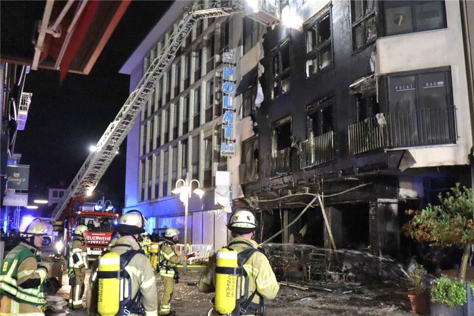 46 Feuerwehrleute bekämpften am Morgen einen Brand in der Mannheimer Innenstadt. René Priebe/PR-Video/dpa