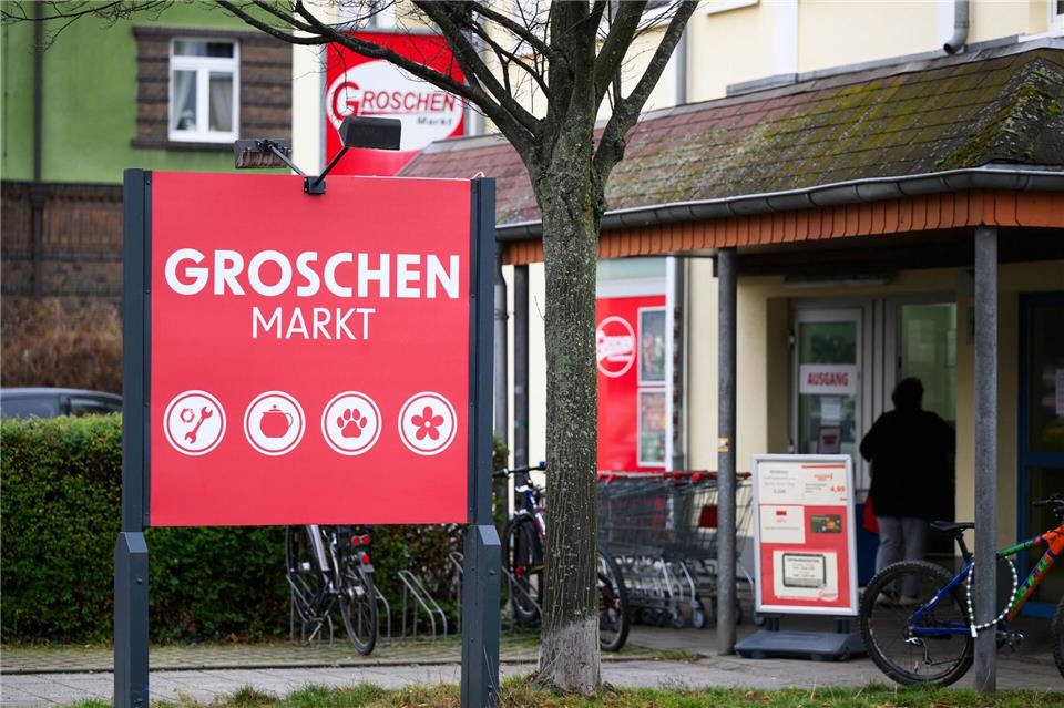 47 Filialen hat die Einzelhandelskette Groschen Markt in Thüringen, Sachsen, Sachsen-Anhalt und Brandenburg.Robert Michael/dpa