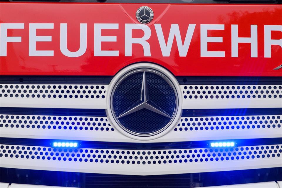 50 Menschen, darunter acht Kinder, mussten nach dem Brand betreut werden. (Symbolbild) Klaus-Dietmar Gabbert/dpa