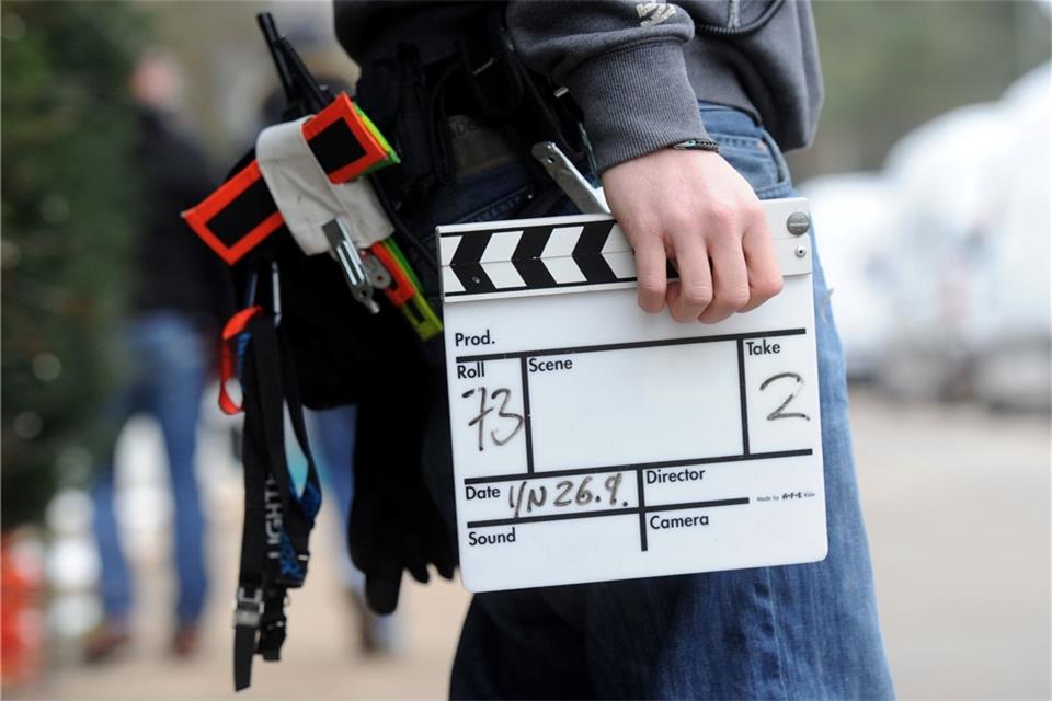 500 Komparsen und Kleindarsteller aller Nationen und jeglichen Alters werden für einen Kinofilm gesucht.