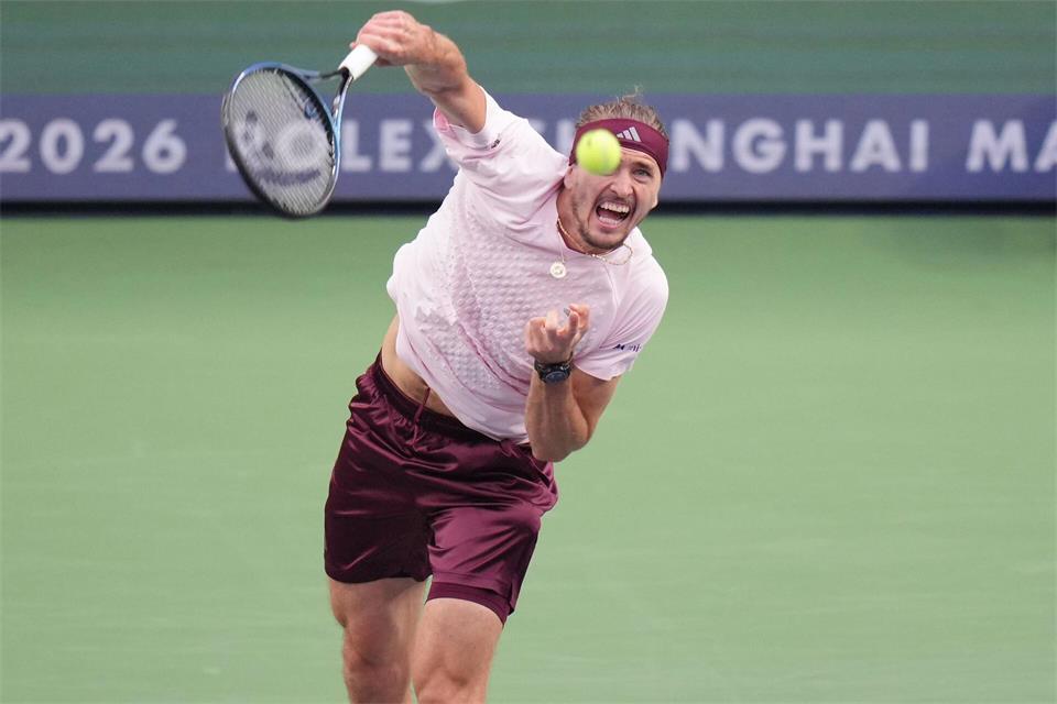 ATP Shanghai: Zverev trifft im Halbfinale auf den Spanier FokinaAndy Wong/AP/dpa