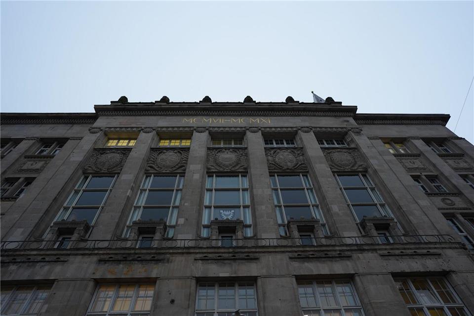 Ab April 2026 wird der neue Oberbürgermeister in Kieler Rathaus sein Amt antreten. (Symbolbild)Marcus Brandt/dpa