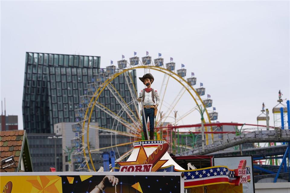 Ab Freitag läuft der Frühlingsdom vier Wochen lang.Marcus Brandt/dpa