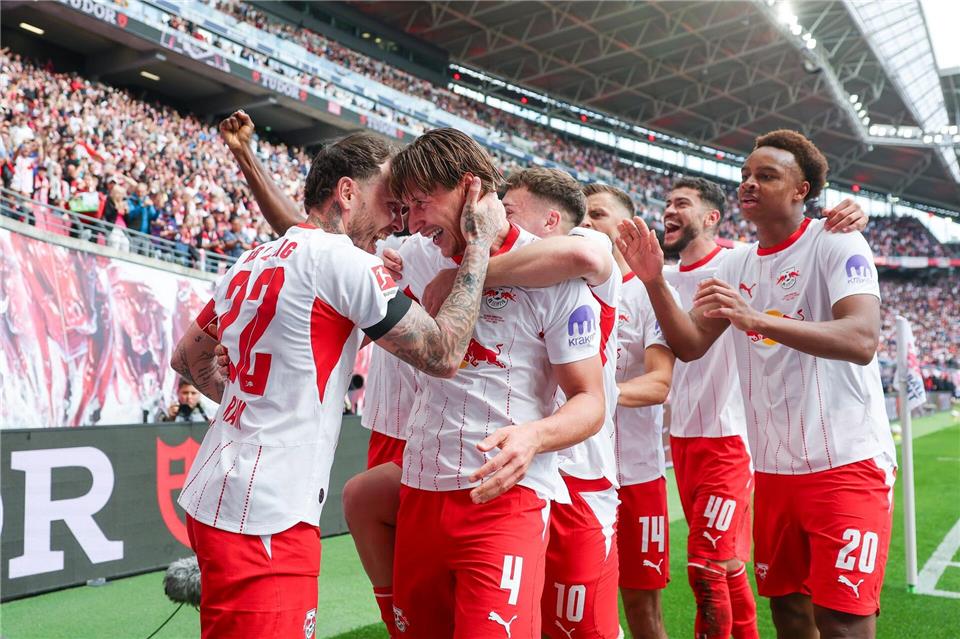 Ab in die Champions League: Leipzig jubelt.Jan Woitas/dpa