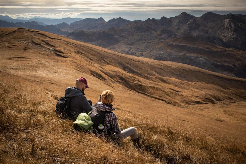 Abseits des Massentourismus: Der Naturpark Komovi bietet ruhige Pfade, ursprüngliche Landschaften und eine reiche Tierwelt.Radonja Srdanovic/AUZP/dpa-tmn