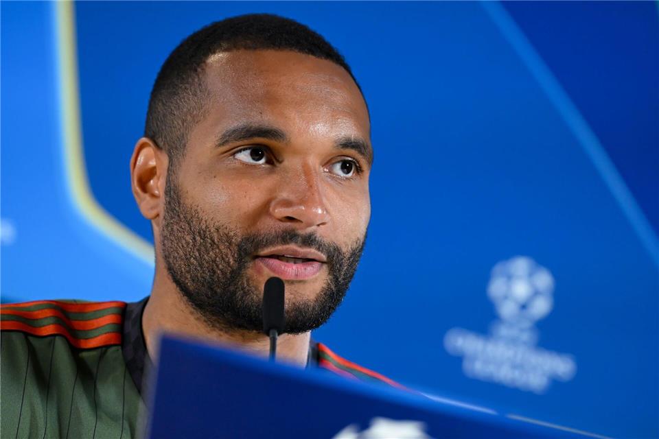 Abwehrspieler Jonathan Tah vom FC Bayern wird gegen PSG erneut heftig gefordert sein.Sven Hoppe/dpa