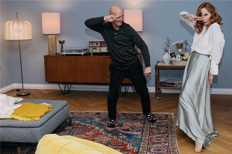 Adam (Christian Berkel) und Evelyn (Andrea Sawatzki) sind auf einmal Komplizen.Silviu Guiman/ARD Degeto/dpa