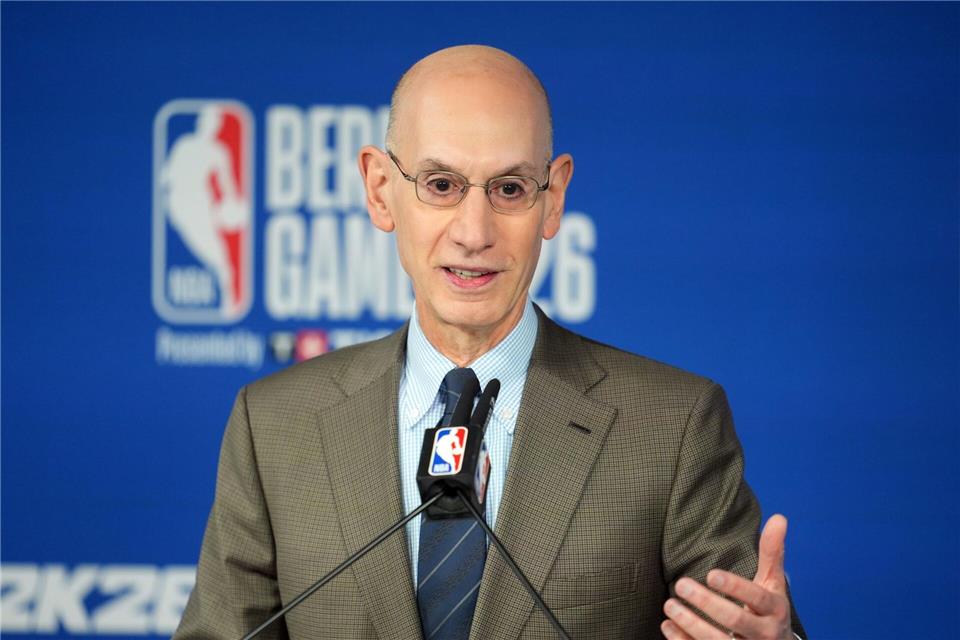 Adam Silver sieht viel Potenzial in Europa.Soeren Stache/dpa