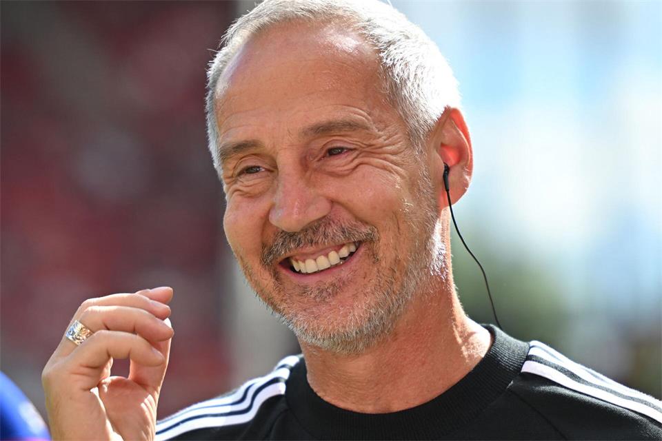 Adi Hütter will mit Eintracht Frankfurt den nächsten Sieg einfahren (Archivbild).Torsten Silz/dpa