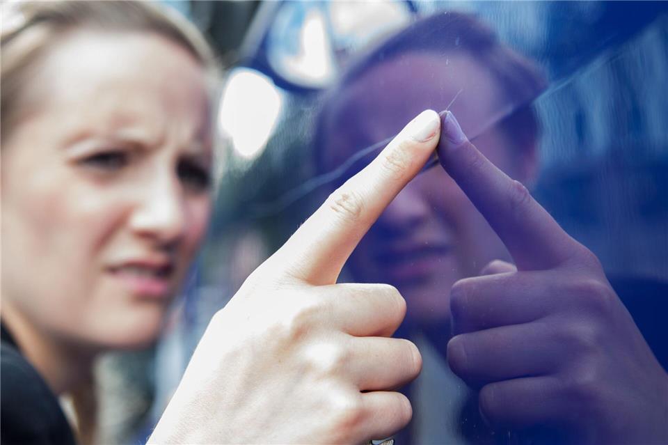 Ärgerlich: Hat ein fremdes Kind bei der Mitnahme zur Schule einen Schaden verursacht? Dann bleiben Geschädigte darauf im Zweifel selbst sitzen.Christin Klose/dpa-tmn