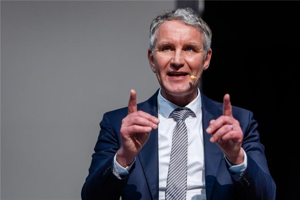 Äußerungen über Ost- und Westdeutsche durch AfD-Rechtsaußen Björn Höcke lösen auch parteiintern eine Diskussion aus. (Archivbild) Christoph Schmidt/dpa