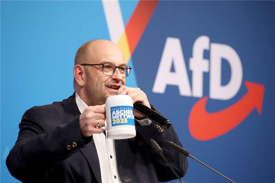AfD-Landeschef Stephan Protschka teilt nicht nur am Aschermittwoch gerne aus. (Archivbild)Karl-Josef Hildenbrand/dpa